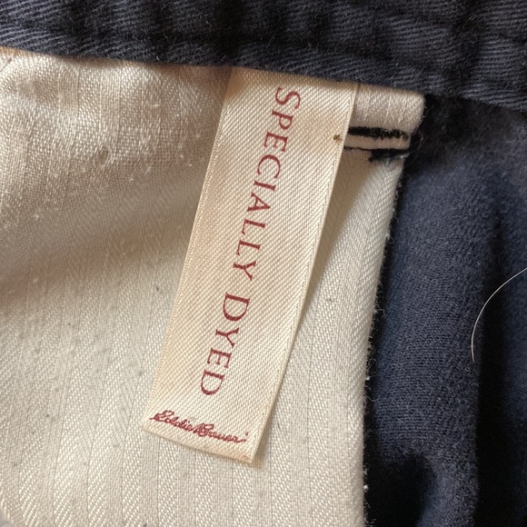 Shorts - Picture 4 of 6